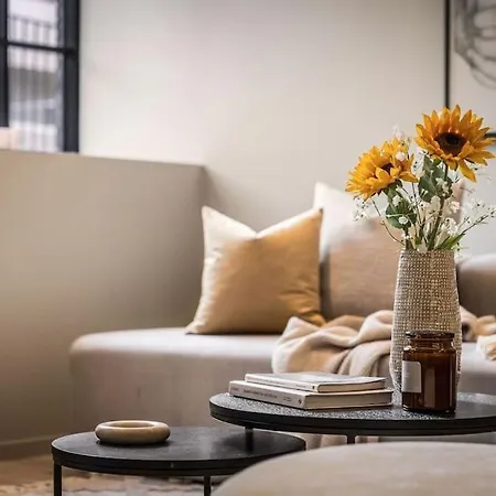 Apartamento L Luxurious Hideaway In Centrum