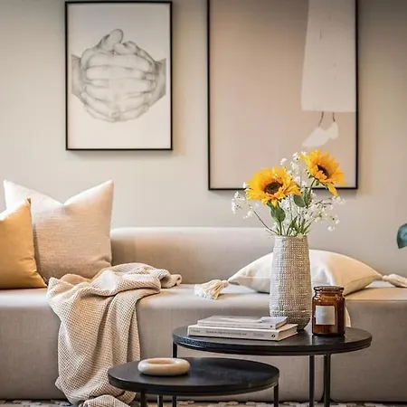 L Luxurious Hideaway In Centrum 베르겐