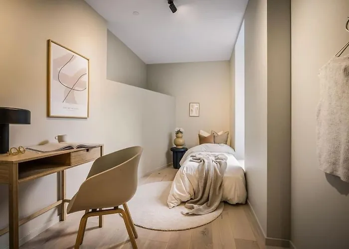 L Luxurious Hideaway In Centrum Lägenhet