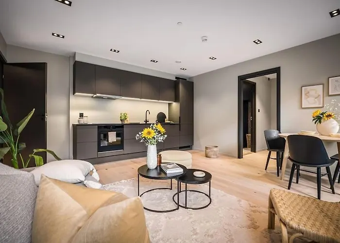 Lägenhet L Luxurious Hideaway In Centrum